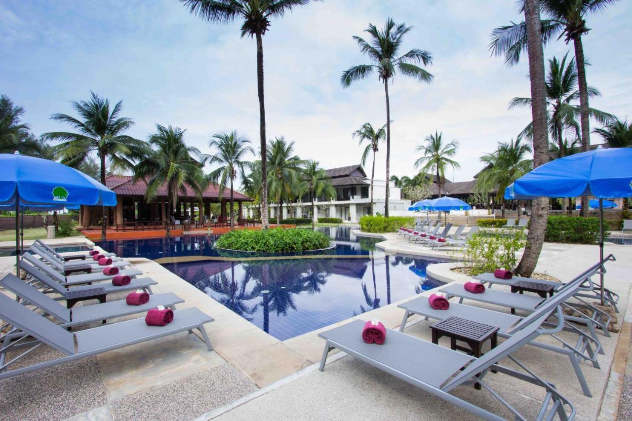 Palm Galleria Resort Khao Lak Exterior foto